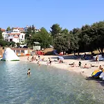 Holiday Apartments Pjescana Uvala, Pula - 7652