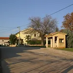Apartments And Rooms With A Swimming Pool Babici, Umag - 3046