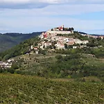 Apartments With A Parking Space Motovun, Central Istria - Sredisnja Istra - 14160
