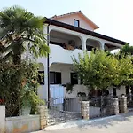 Studio Novigrad 2536A
