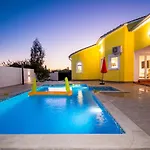 Villa Anstika Pula, Croatia