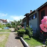Apartment Mitton 2
