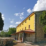 Villa Calussovo