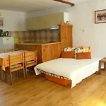 Holiday House With A Parking Space Sinozici, Central Istria - Sredisnja Istra - 11629