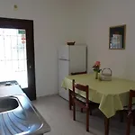 Apartments With A Parking Space Pula - 6985