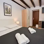 Old Town Rooms 1