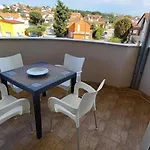 Apartments Tomo