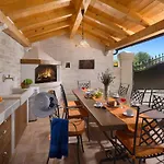 Villa Faggiolo By Villa Plus