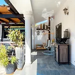 House Mara