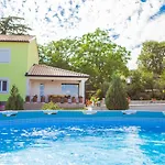 Holiday House Stara Vrata With A Private Pool