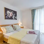 Apartments Slavica