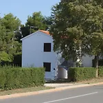 Apartments By The Sea Dajla, Novigrad - 3371