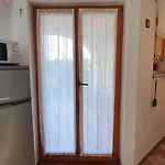 Apartment Marija For Three Persons Valbandon Close To The Beach