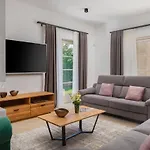 Villa Estelle By Ilc