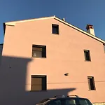Puntizela-Patty