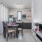 Apartments Kimi