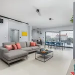 Amazing Private Villa With Outdoor Swimming Pool In Vodnjan