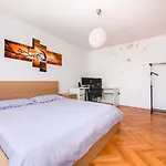 Apartment Niksa