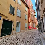 Studio Apartment Limona