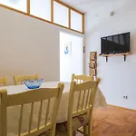 Apartment Sandra