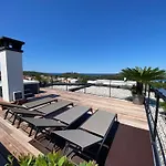 Luxury Villa Aruna