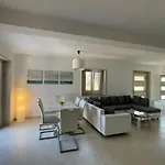Casa Antonio Et Celine