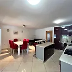 Apartments Tea