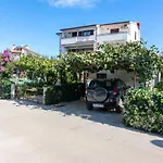 Apartment Medulin 7495B