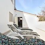Apartments Medulin 2221