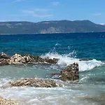 Creska Beach