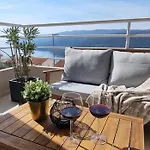 Apartment Cami -Stylish Apartment With A Beautiful Seaview