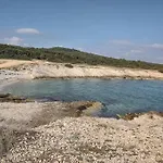 Apartment Kala Sea View