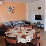 Apartments Iva