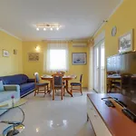 Alisa Apartment