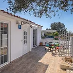 Guest House Ivana 300M From The Beach
