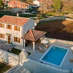 Villa Nima - Holiday House With Private Pool