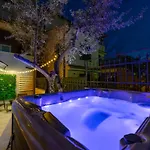 Studio Apartment Mare With Private Garden And Jacuzzi