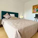 Seaview Apartments Croatia - Ena