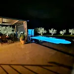 Aleya Ferienhaus Mit Pool