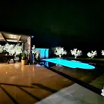 Aleya Ferienhaus Mit Pool