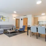 Superior Family Apartment Loti