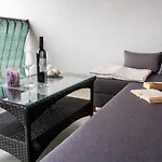 Studio Apartman Nega 1