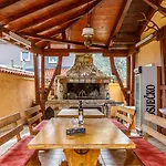 Ferienhaus Sascha In Porec