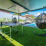 Villa Paradise In Medulin