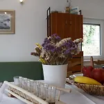 Apartment Flora
