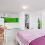 Studio Apartment Mali