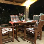 Sunset Apartment With A Private Yard At Medulin Riviera
