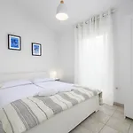 Apartment Tramontana Near The Beach