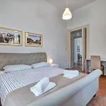 Apartment Villa Yachting Club