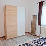 Apartmans Dina And Hana Radeki Polje 50